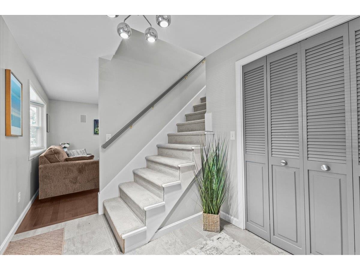 149 Oak Circle