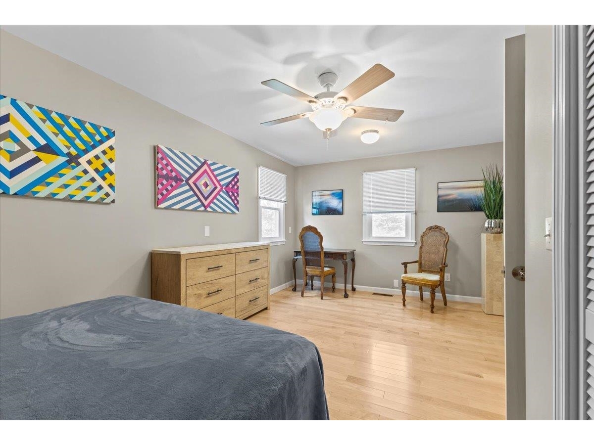 149 Oak Circle