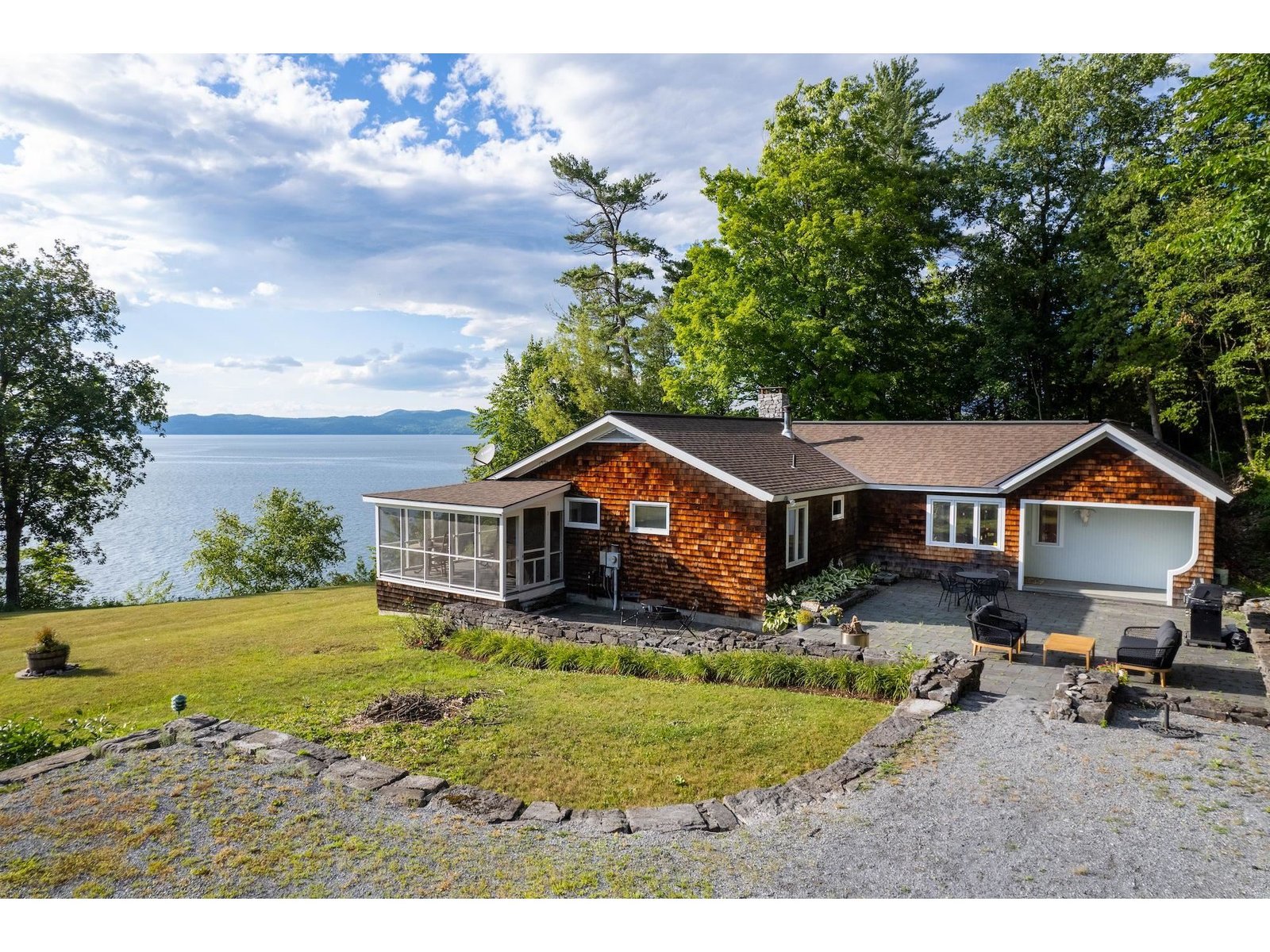 1490 Arnold Bay Road