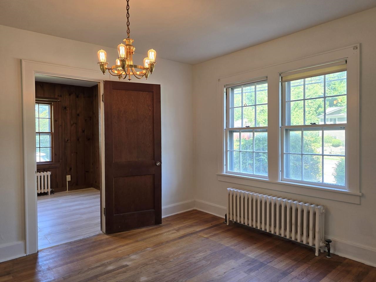 To 2nd Entry Mudroom