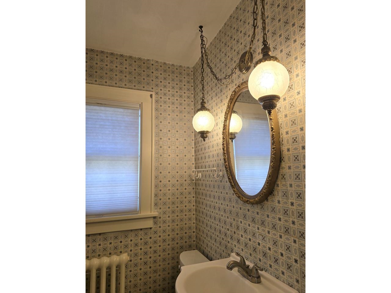 Half Bath w/Vintage Fixtures