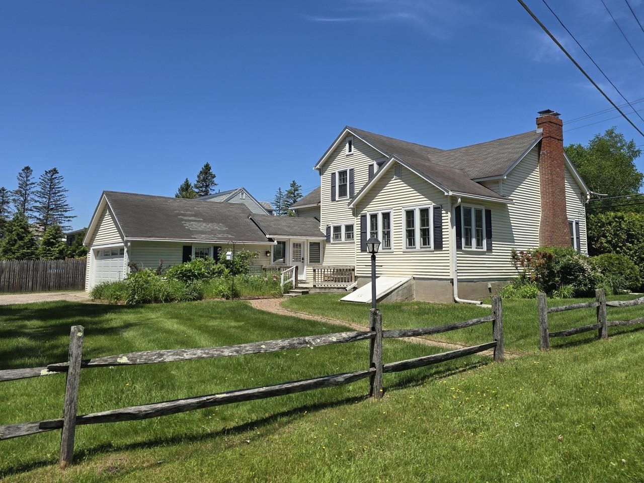 1495 Williston Road