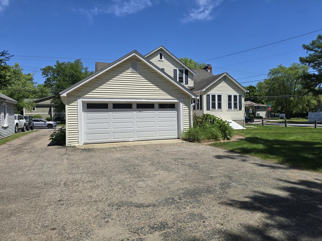 1495 Williston Road