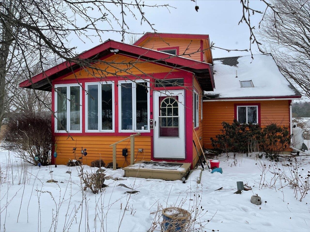 1498 Burpee Road