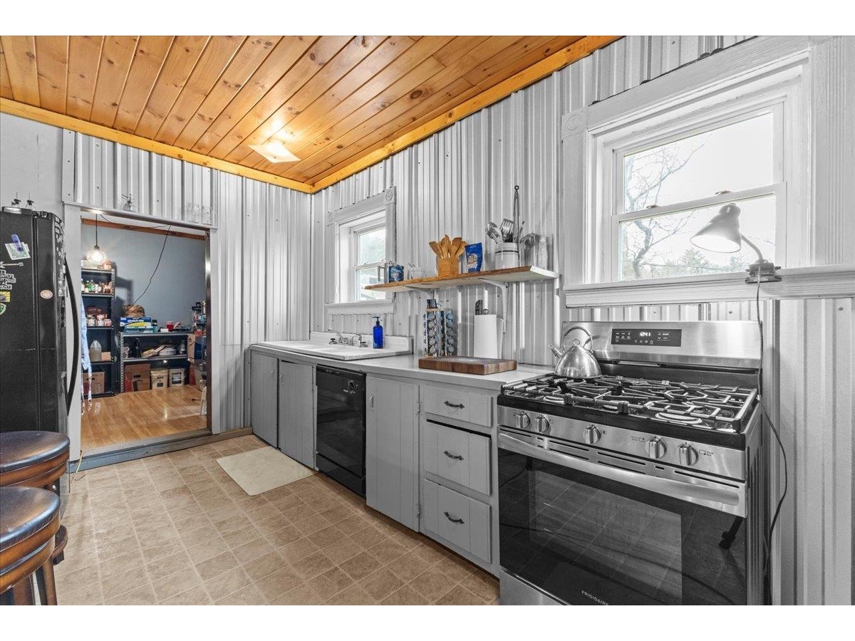 1499 Shellhouse Mountain Road