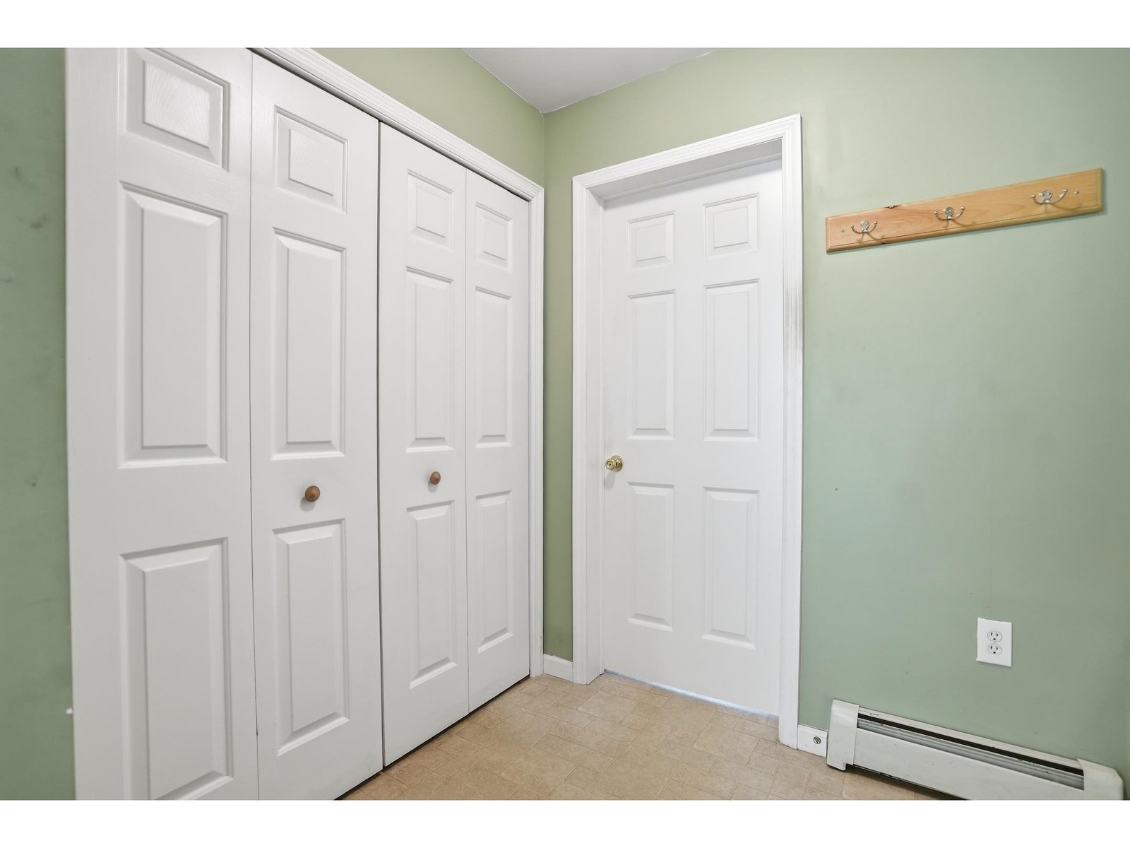 15 Allaire Drive