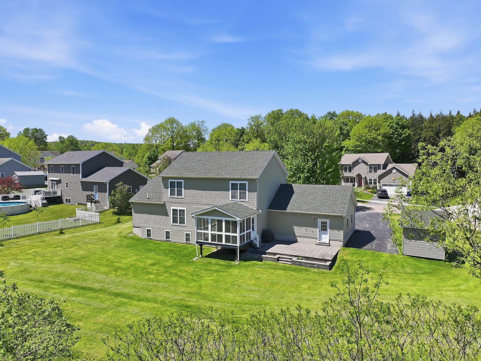 15 Allaire Drive