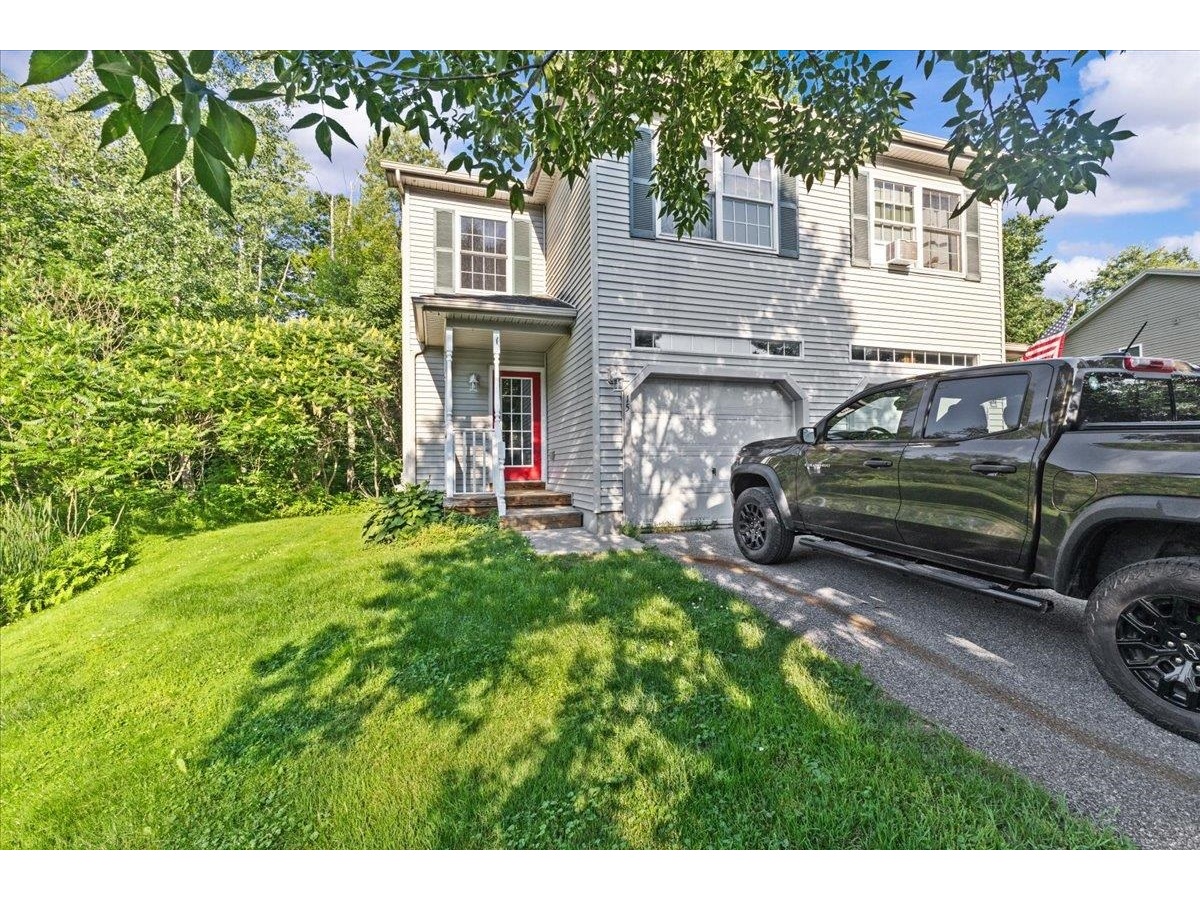 15 Aurora Lane