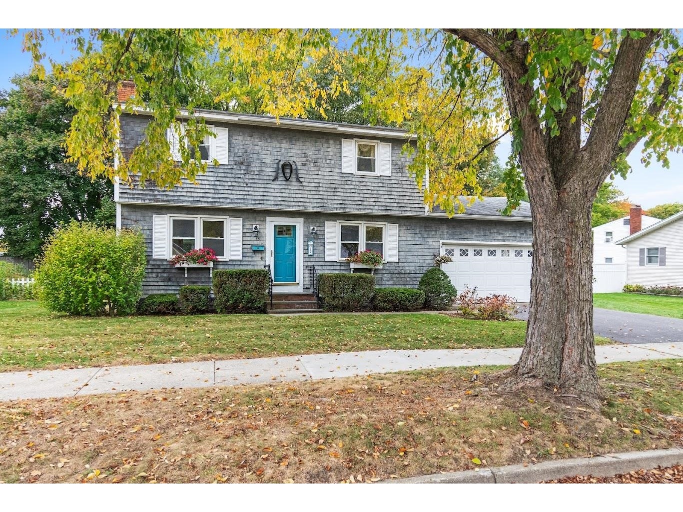 15 Blondin Circle