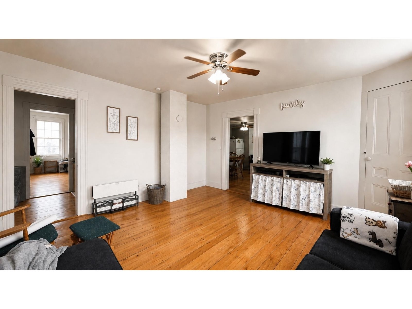 15 Daniels Road W