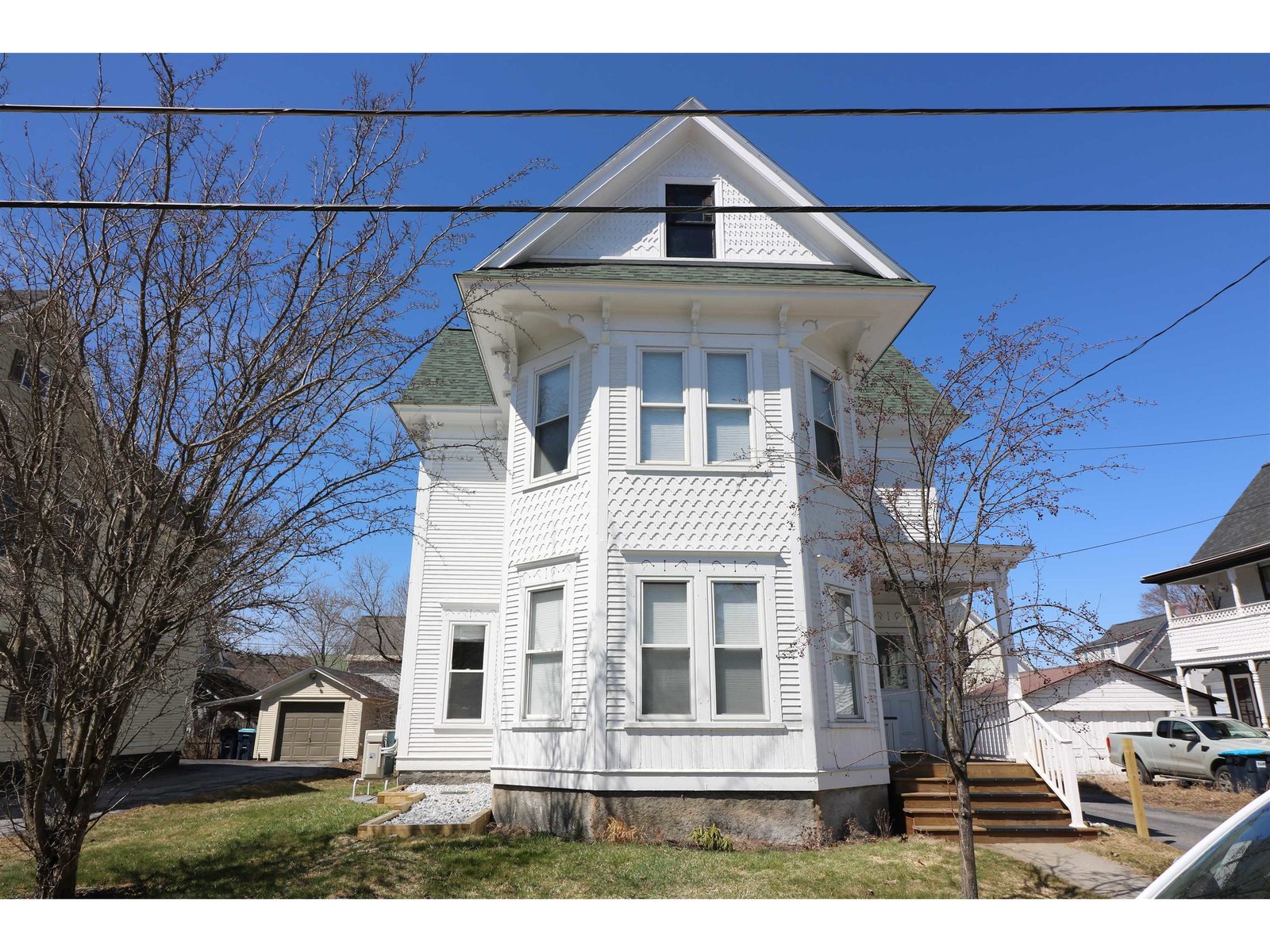 15 French Street