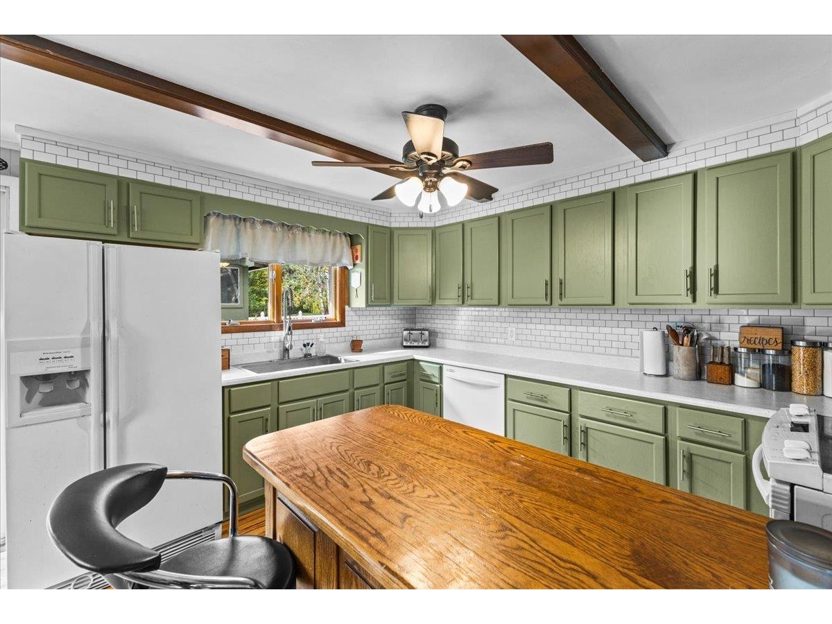 15 Grandview Terrace