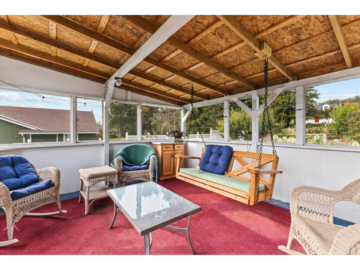 15 Grandview Terrace
