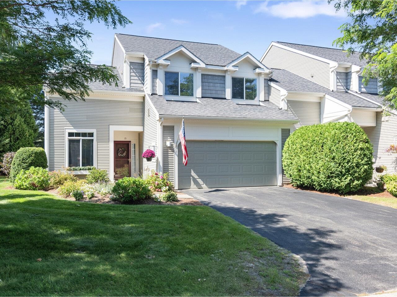 15 Hummingbird Lane