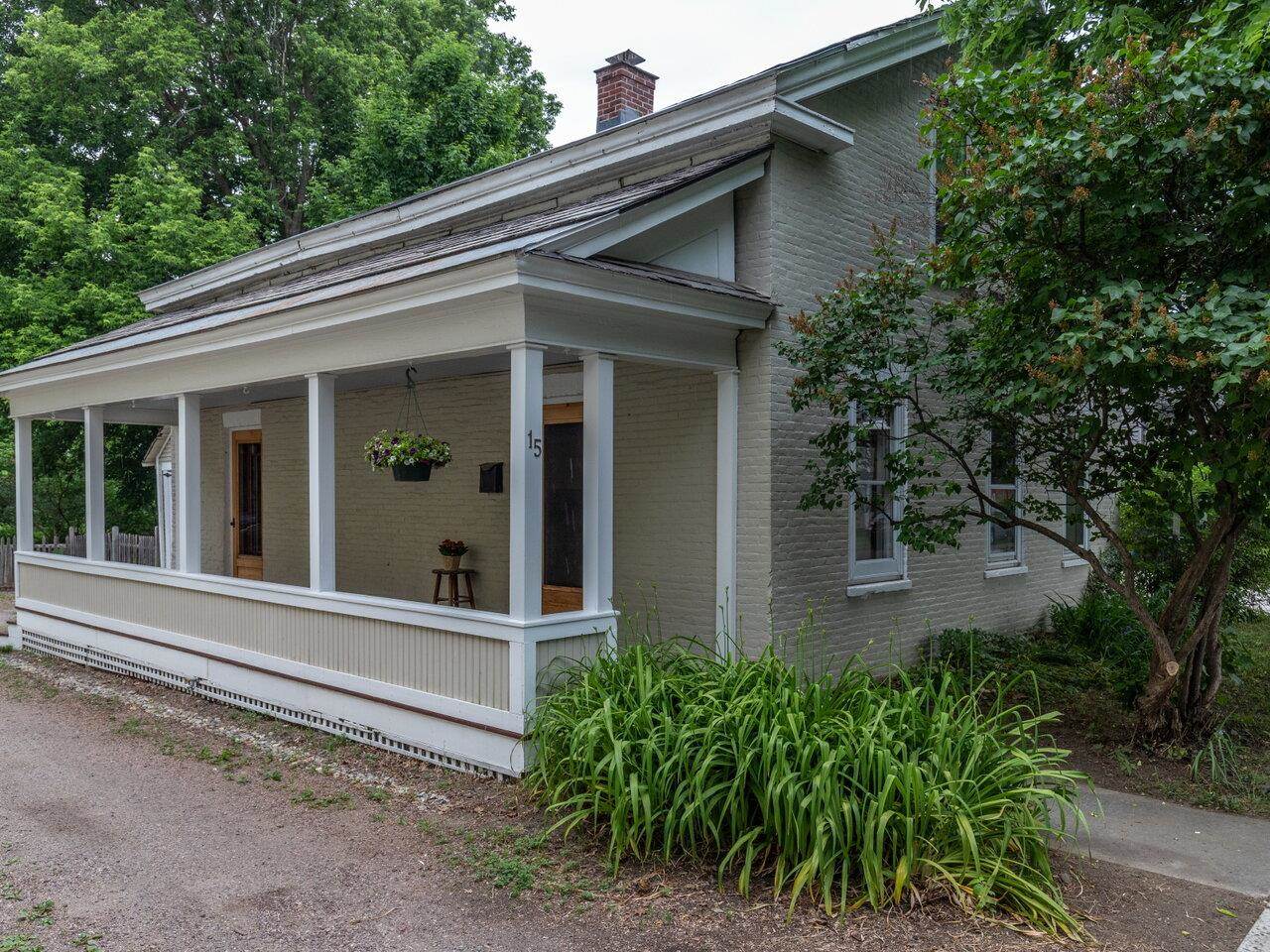 15 Hyde Street