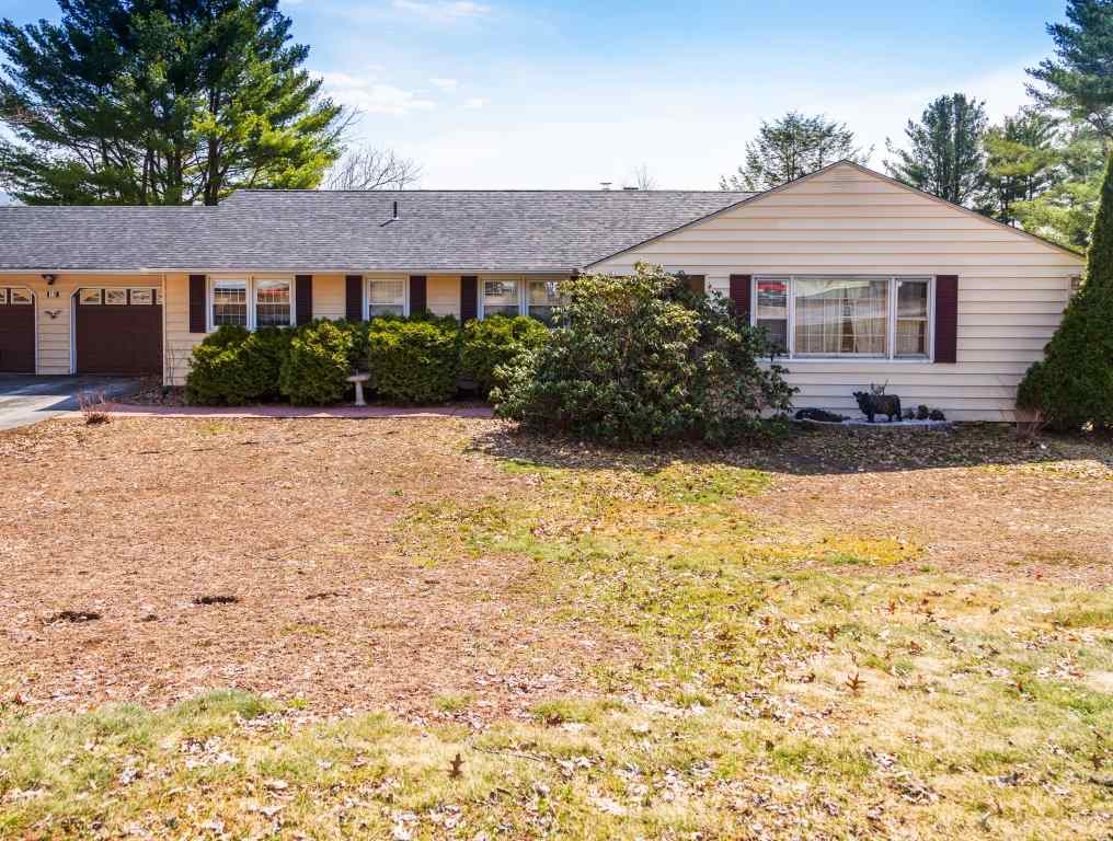 15 Jonzetta Court