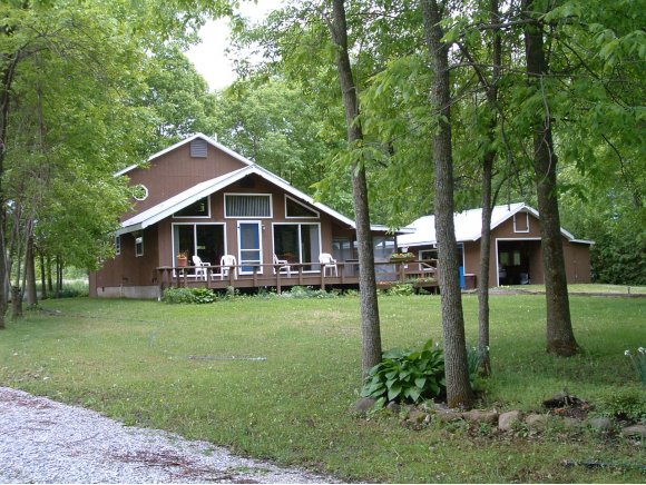 15 Matthias Ln