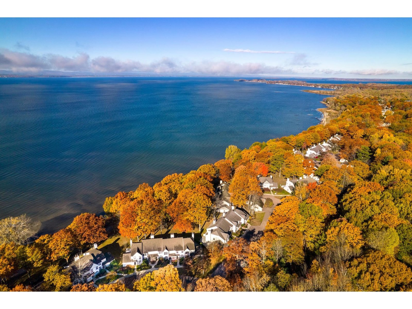 15 Northshore Drive, Burlington