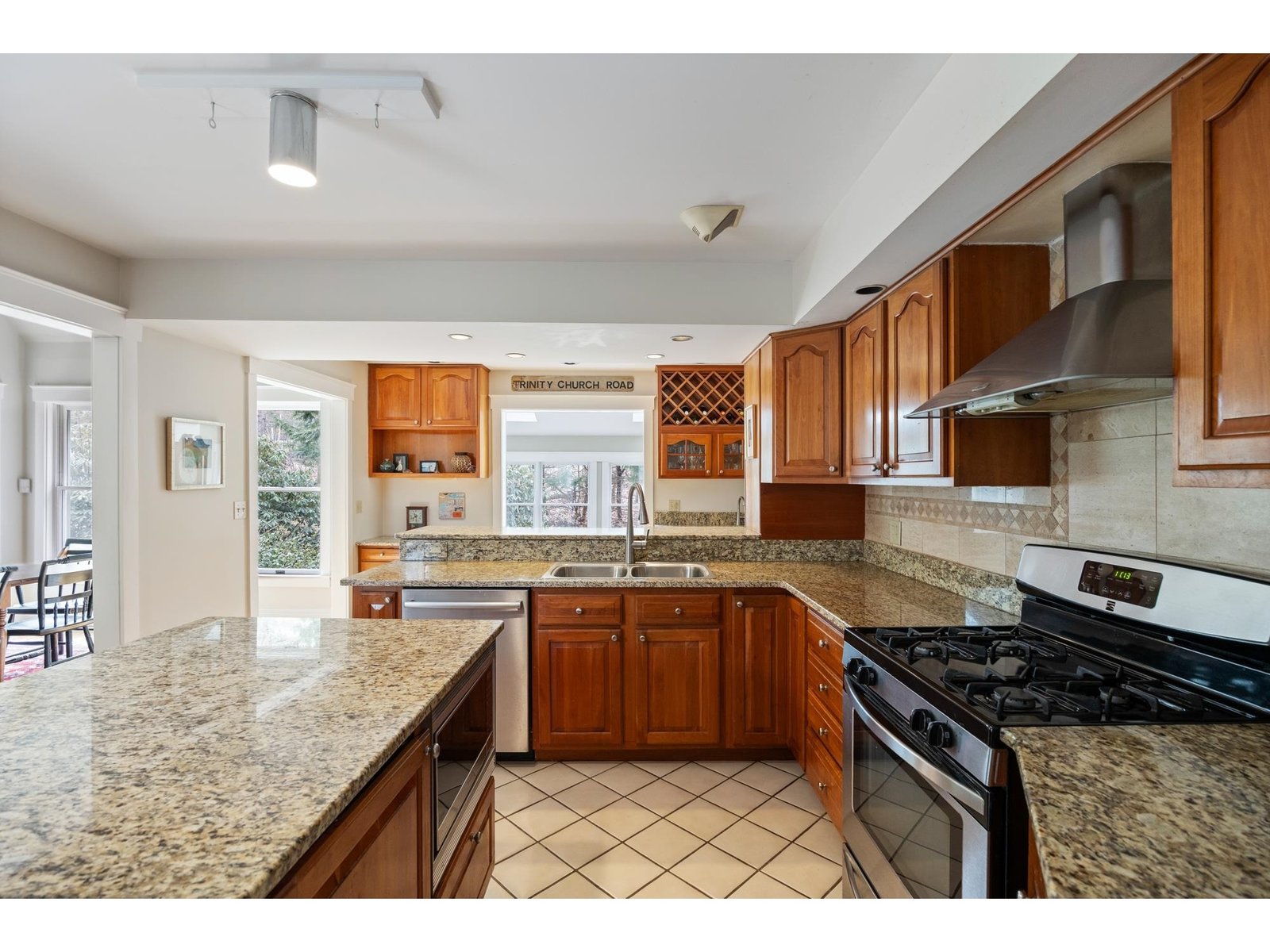 15 Plateau Road