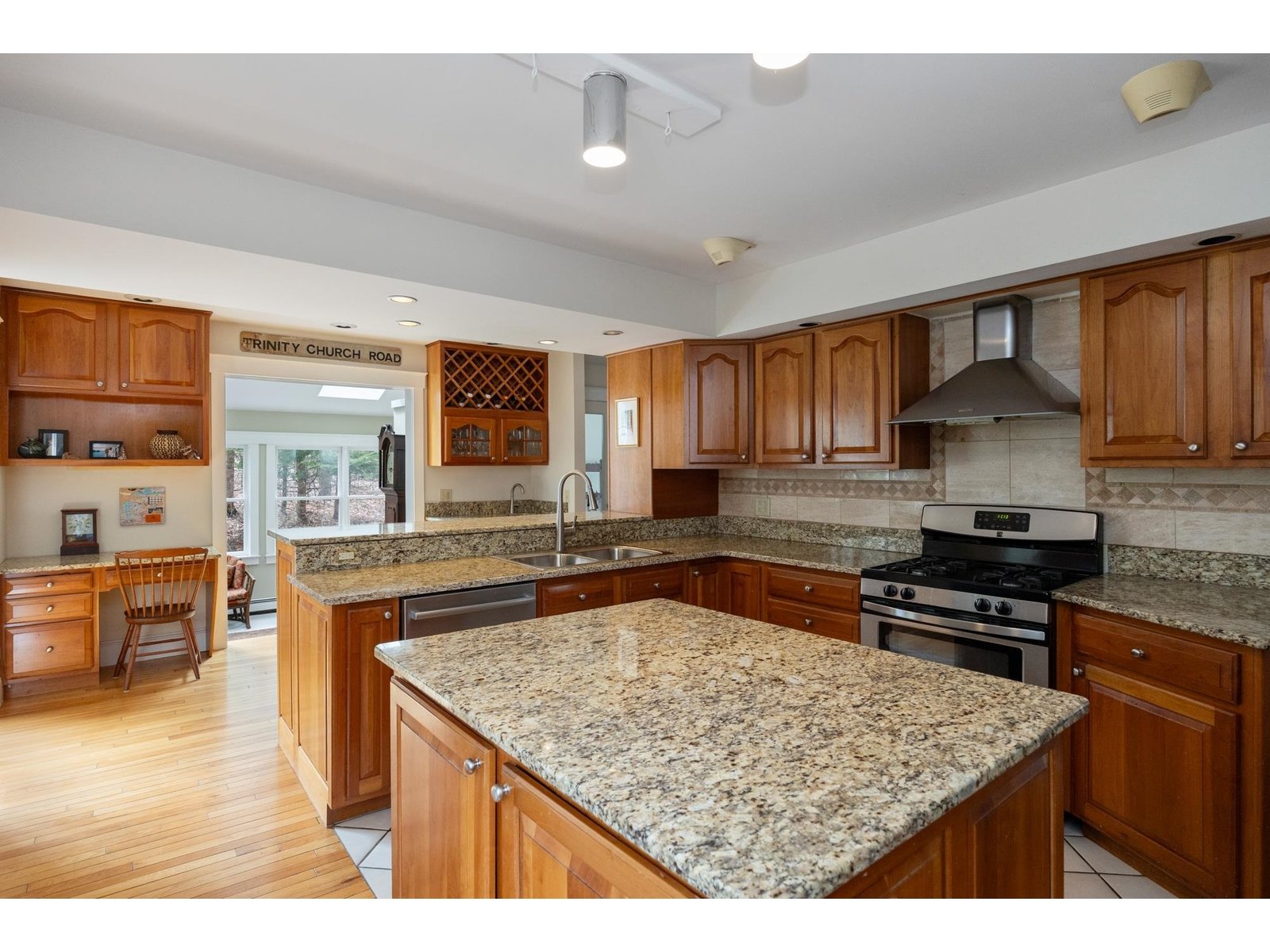 15 Plateau Road