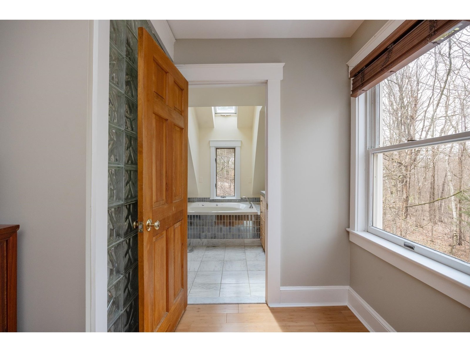 15 Plateau Road