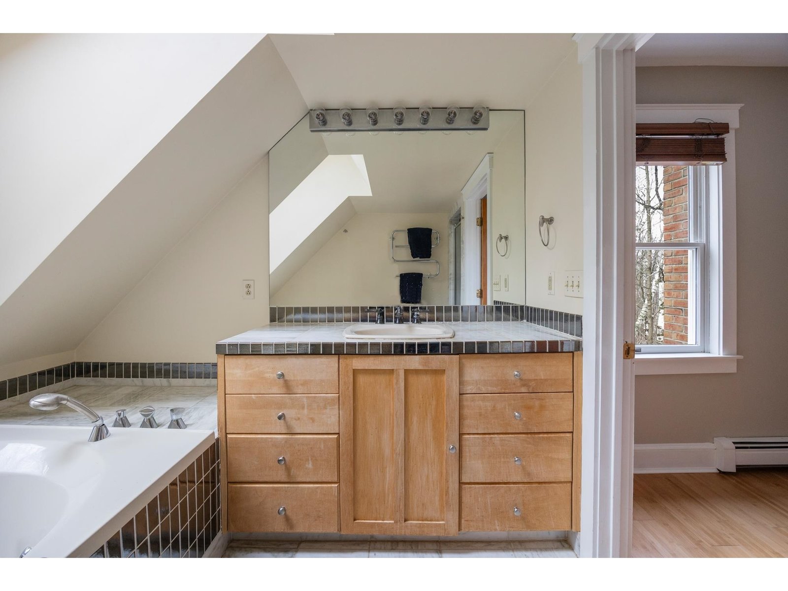 15 Plateau Road