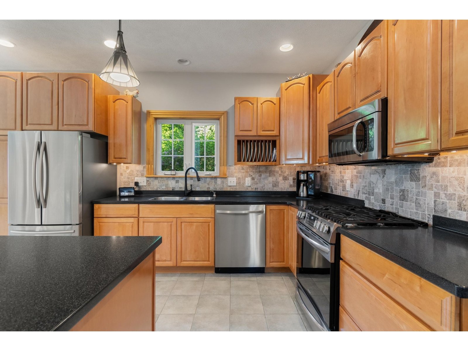 15 Rockledge Road