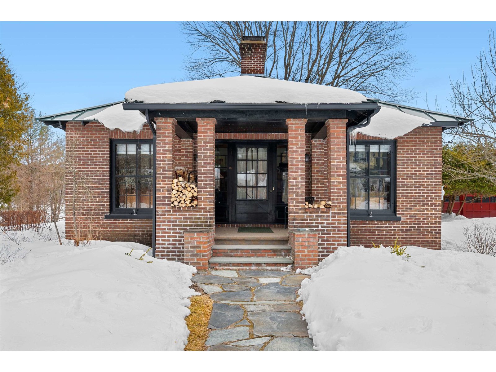 15 Sabin Street