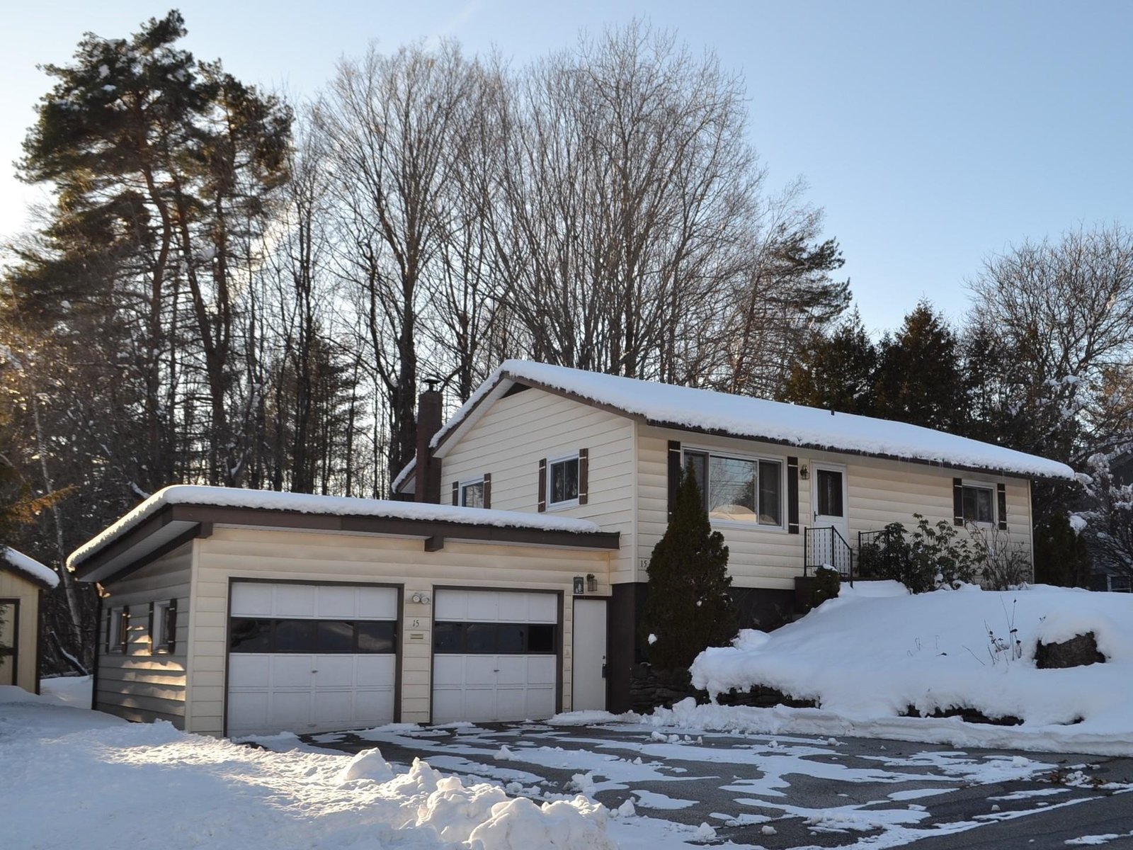 15 Sunrise Avenue