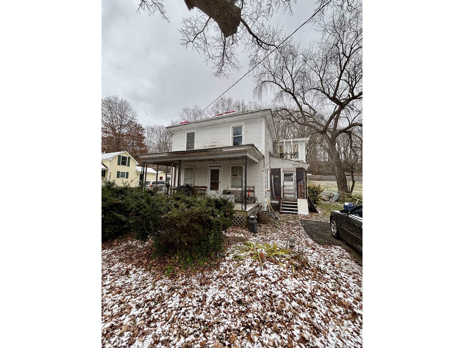 15 Sunset Avenue