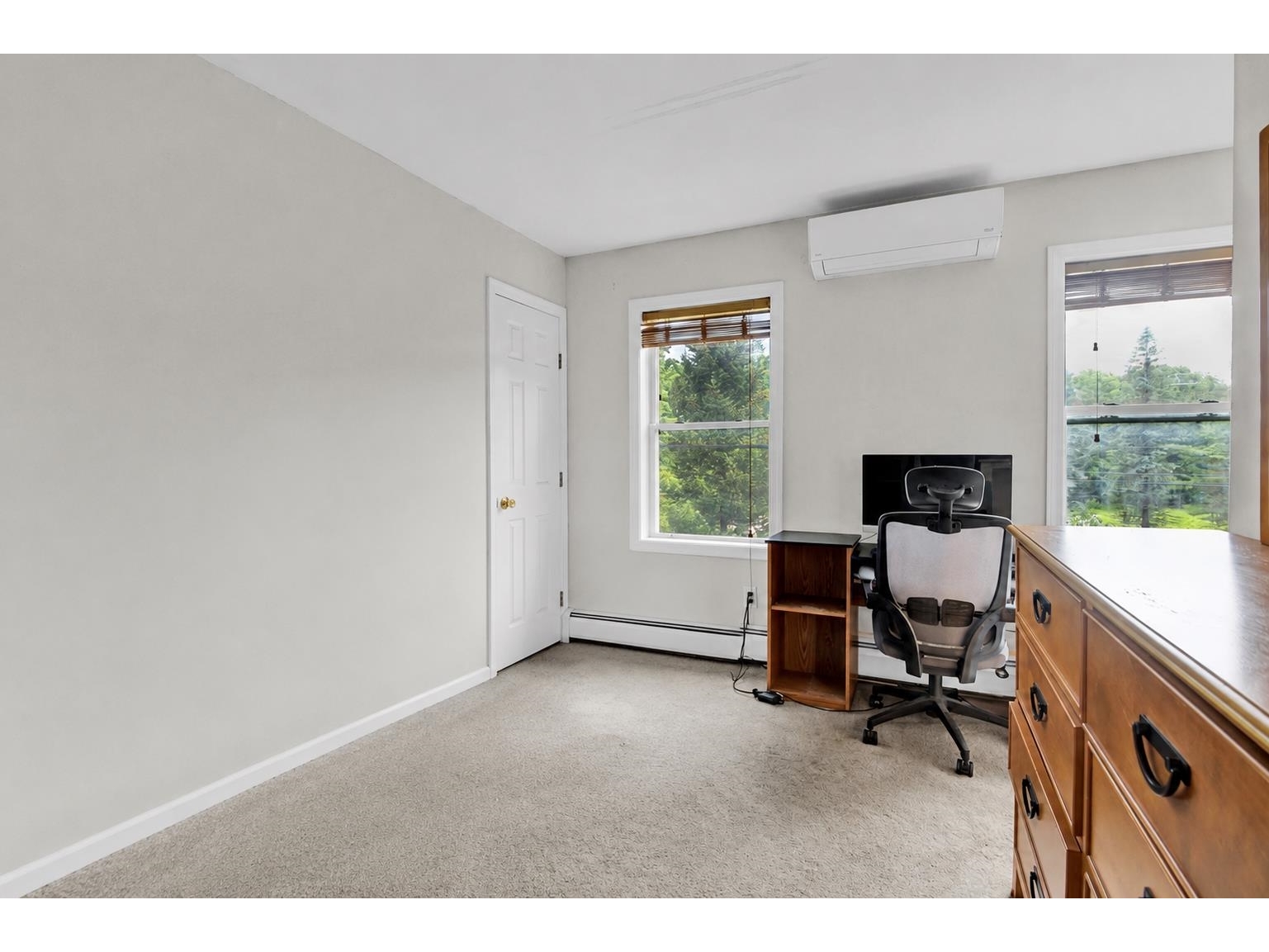 15 Whitefield Drive