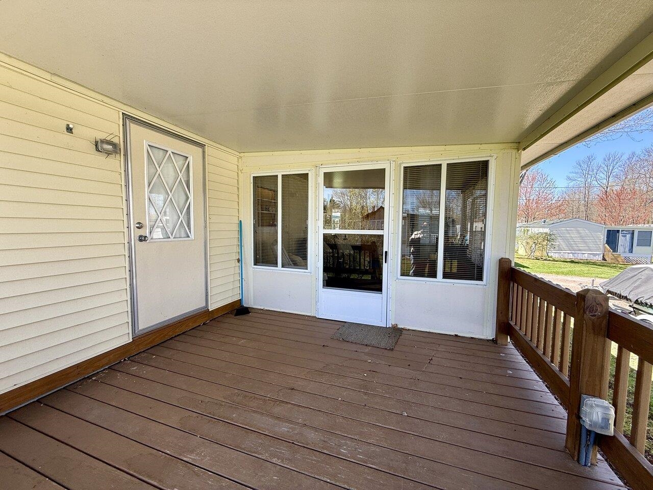 Back covered deck
