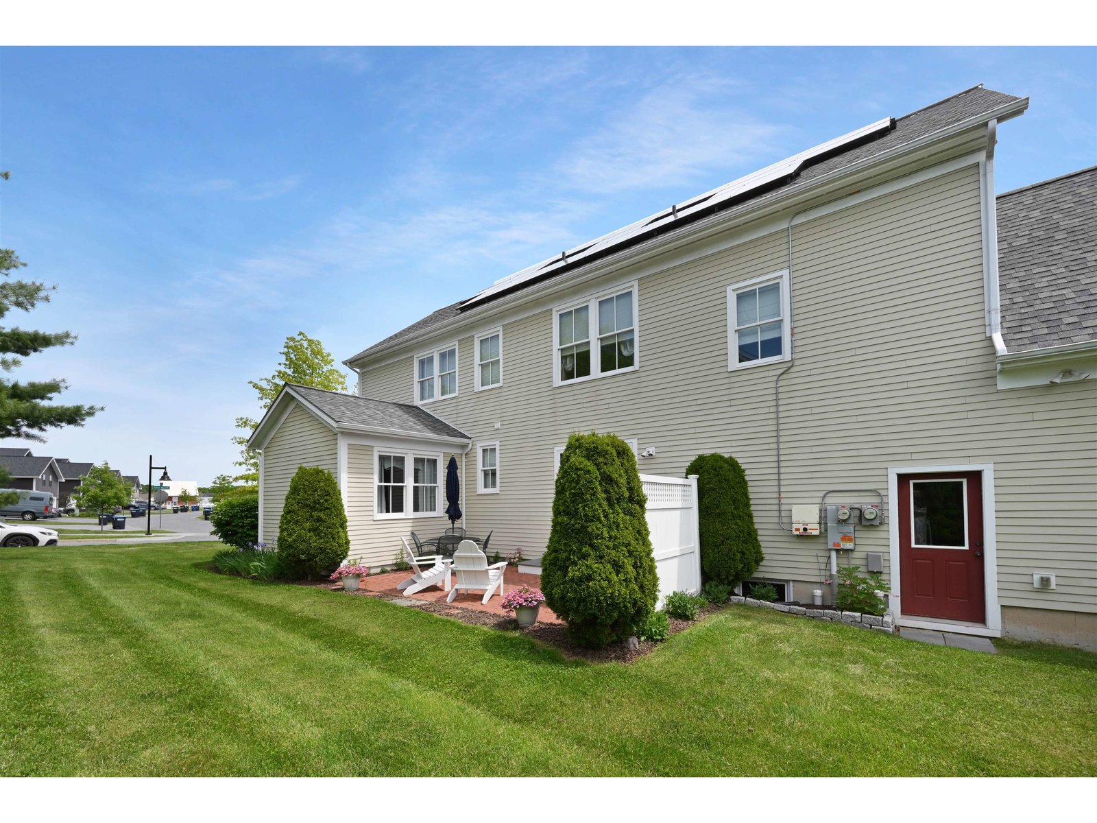 150 Allen Road, Unit East