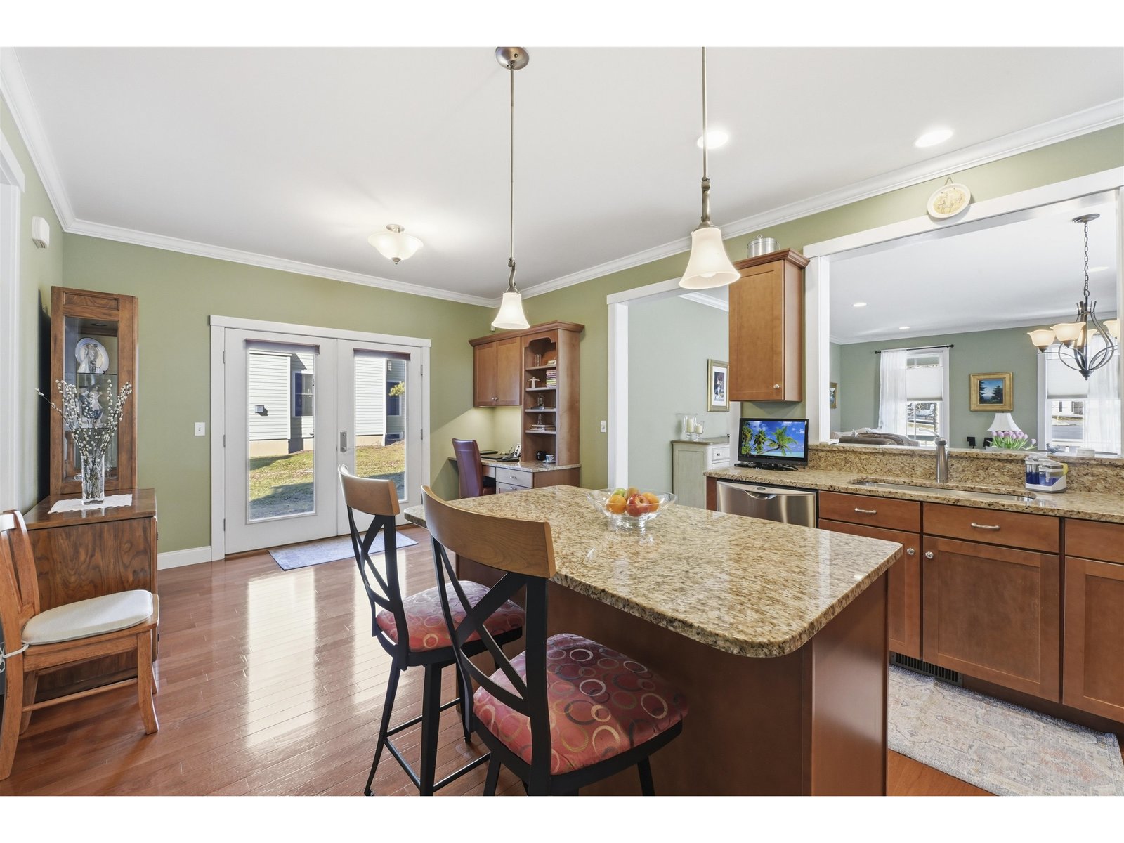 150 Allen Road, Unit East