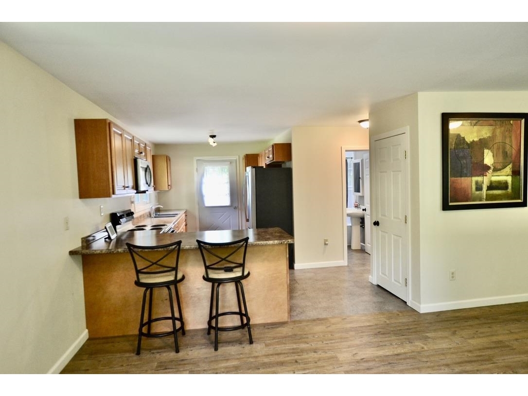 Kitchen peninsula