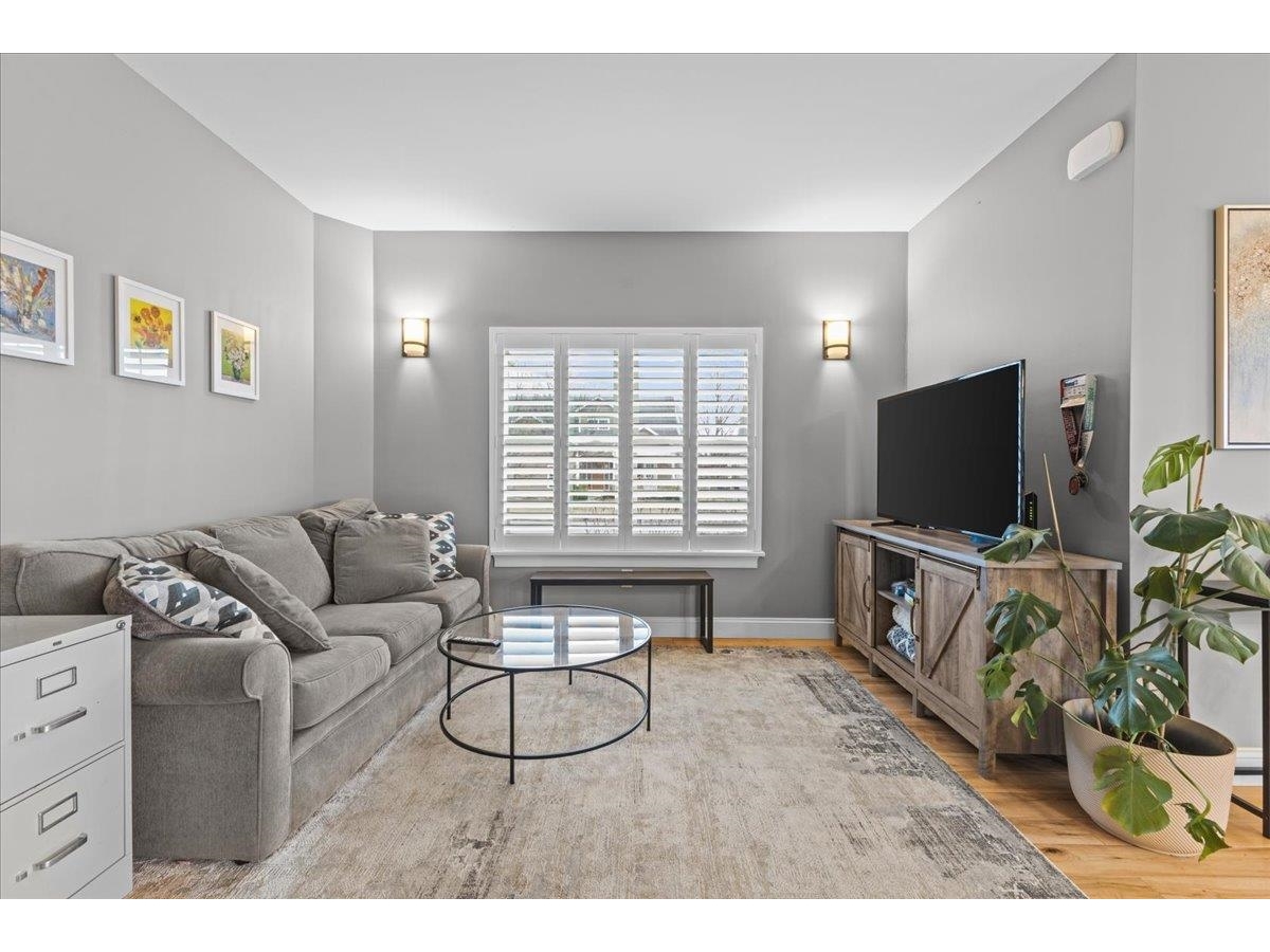 150 Rye Circle