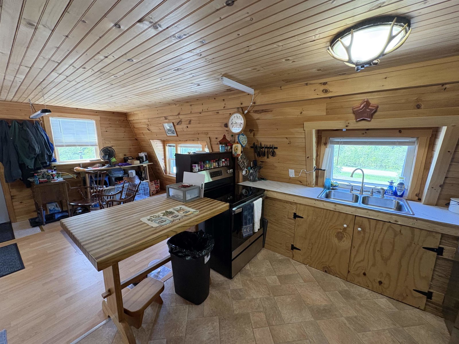 150 Willoughby Lake Road