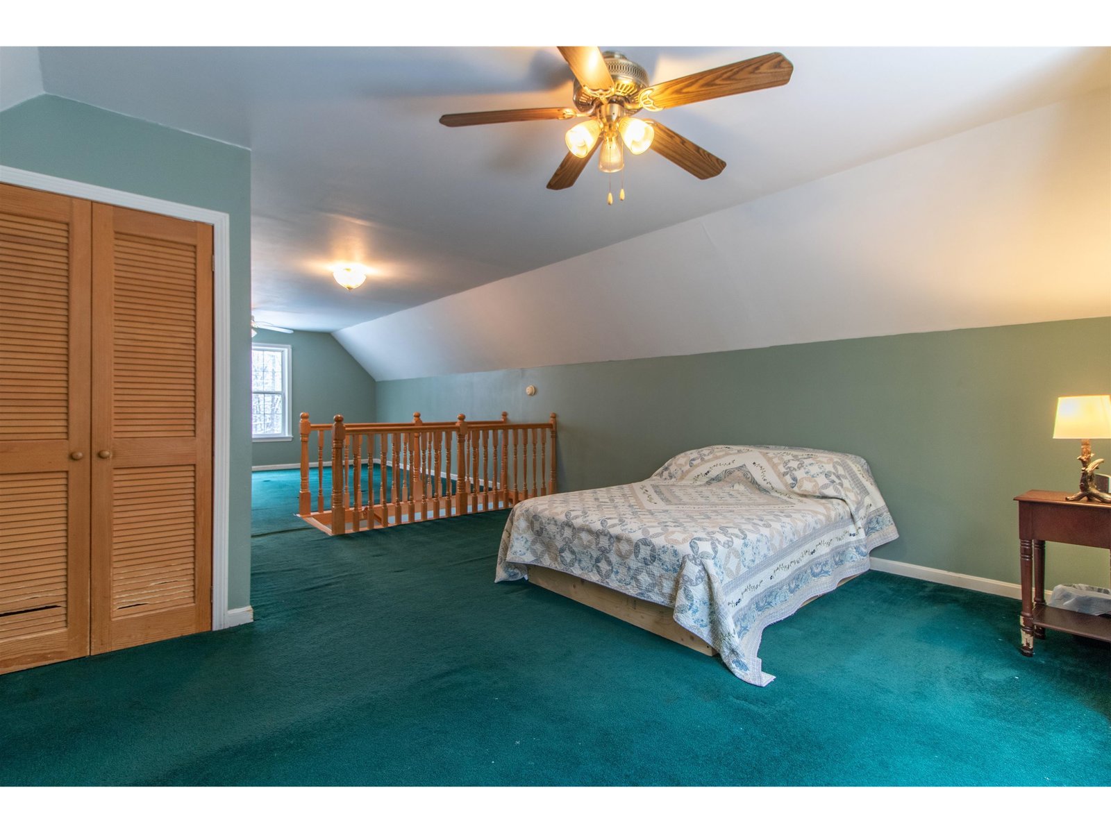 2nd floor bedroom