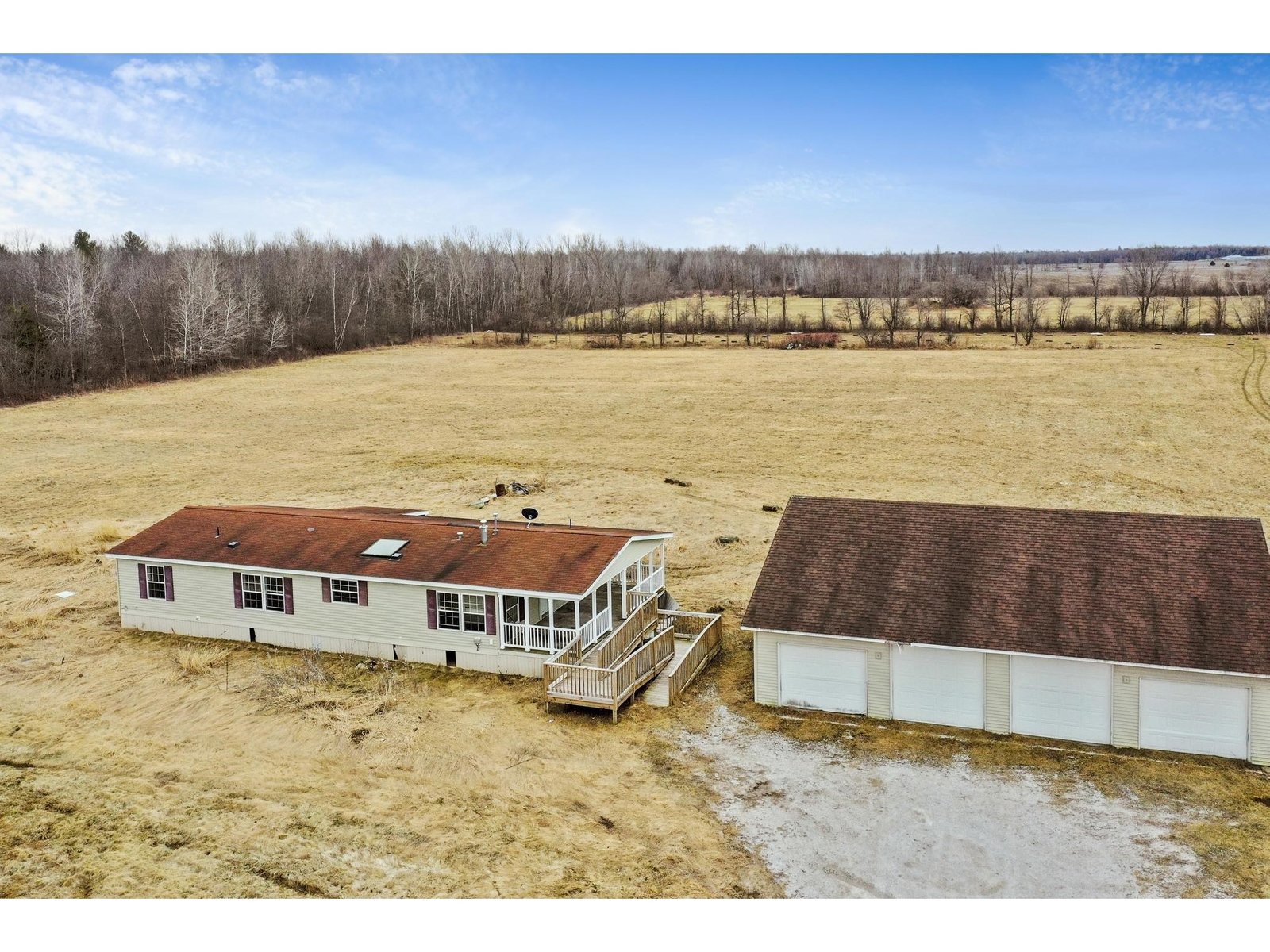 1506 Greenwoods Road