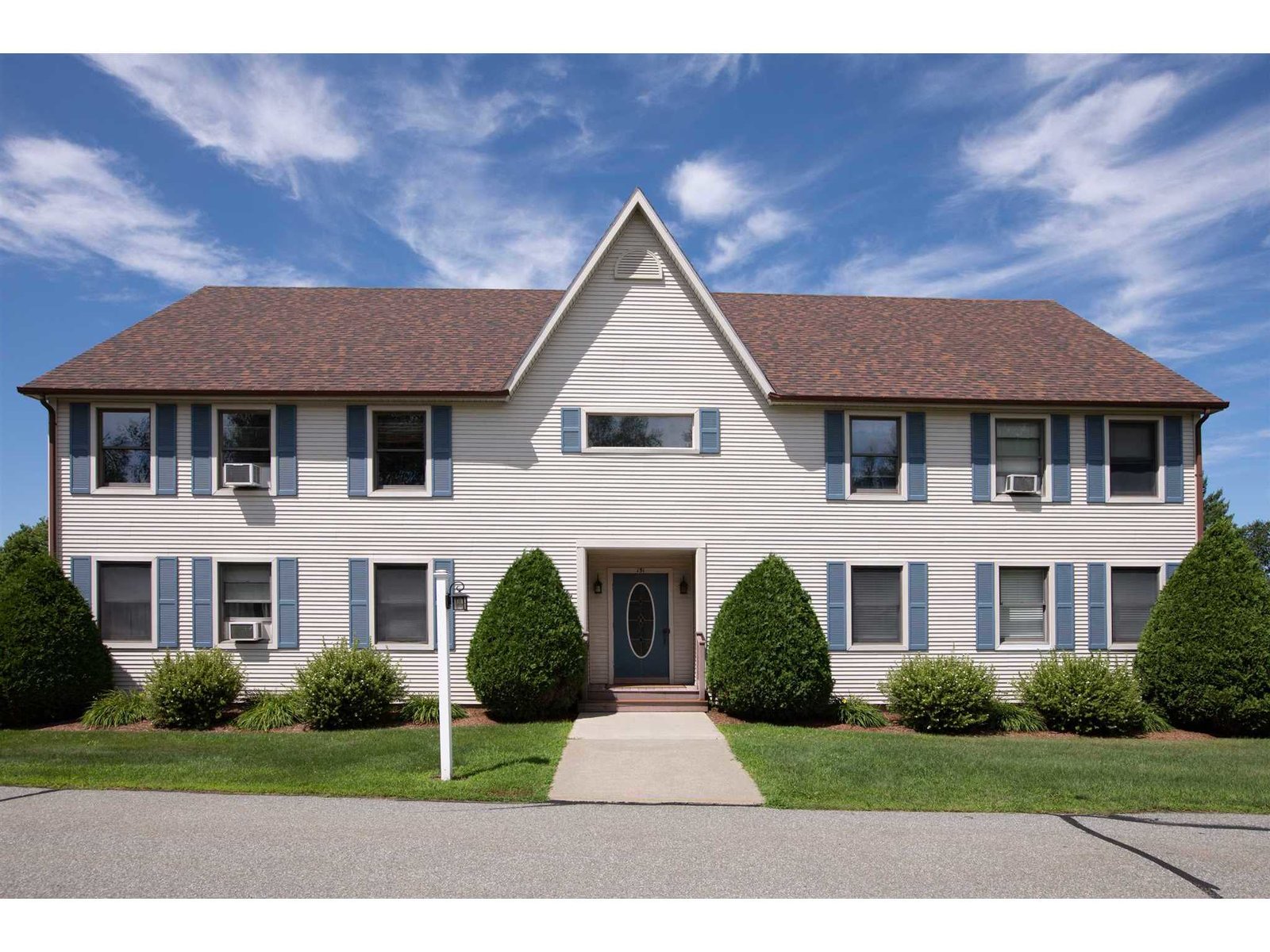 151 Memphremagog View, Unit 2A