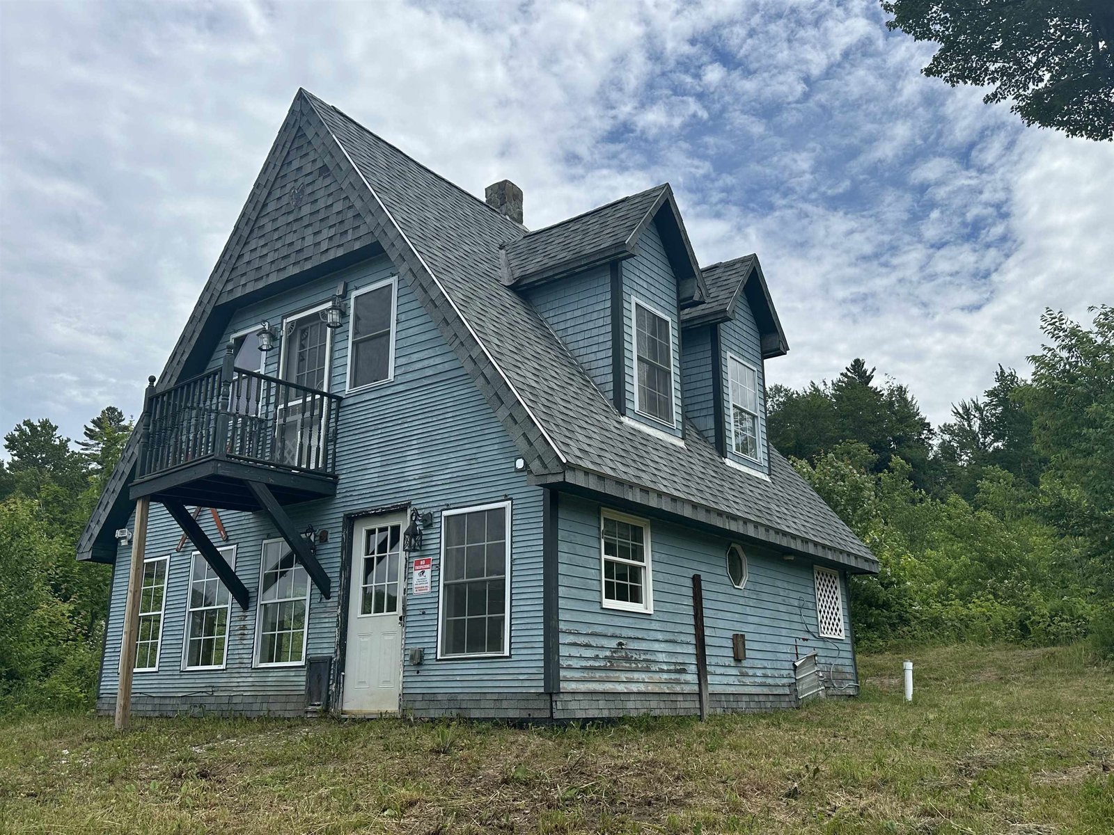 151 Pope Road, Lowell