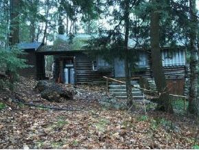 1512 Hooker Rd.