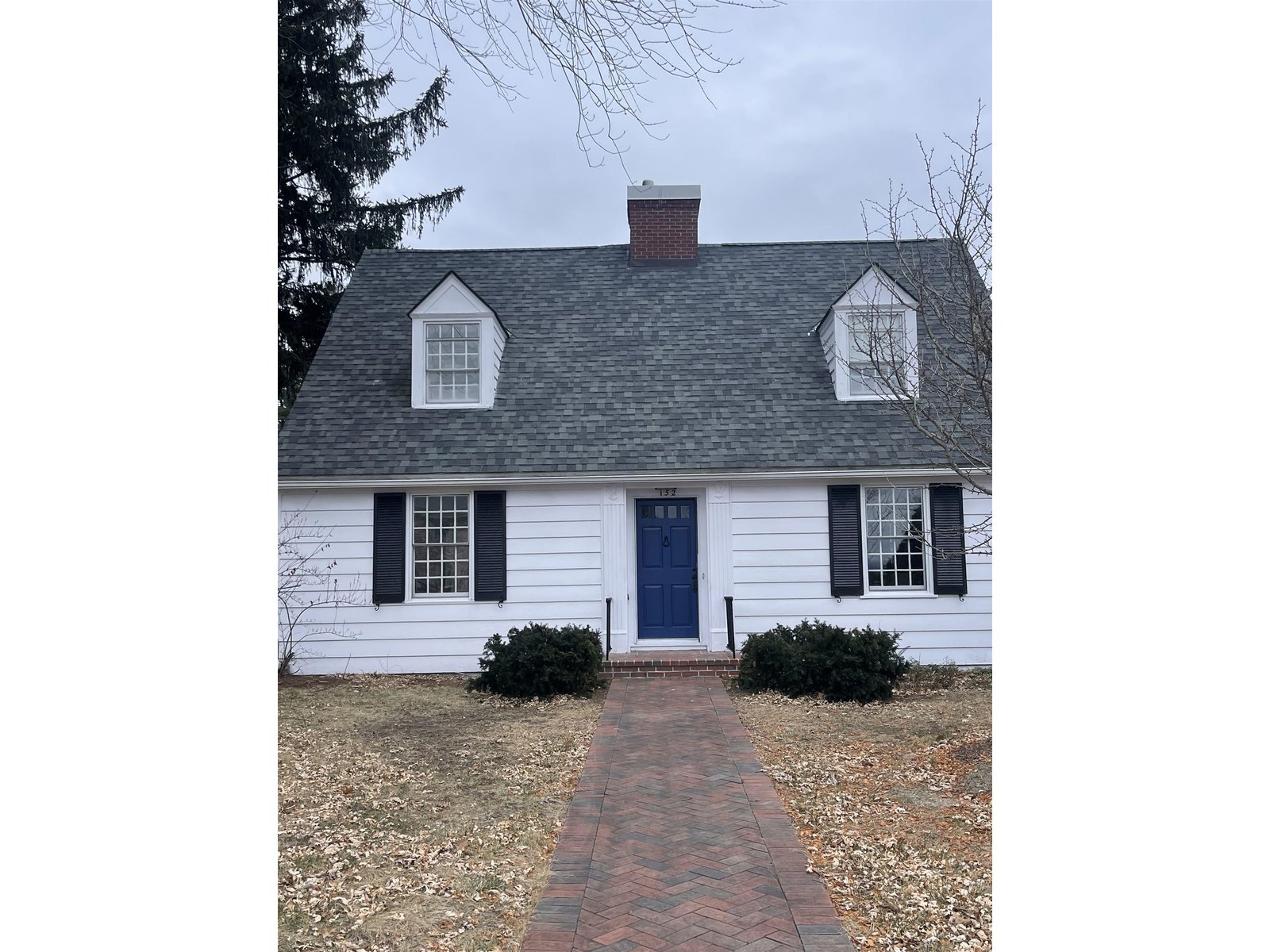 152 Crescent Road