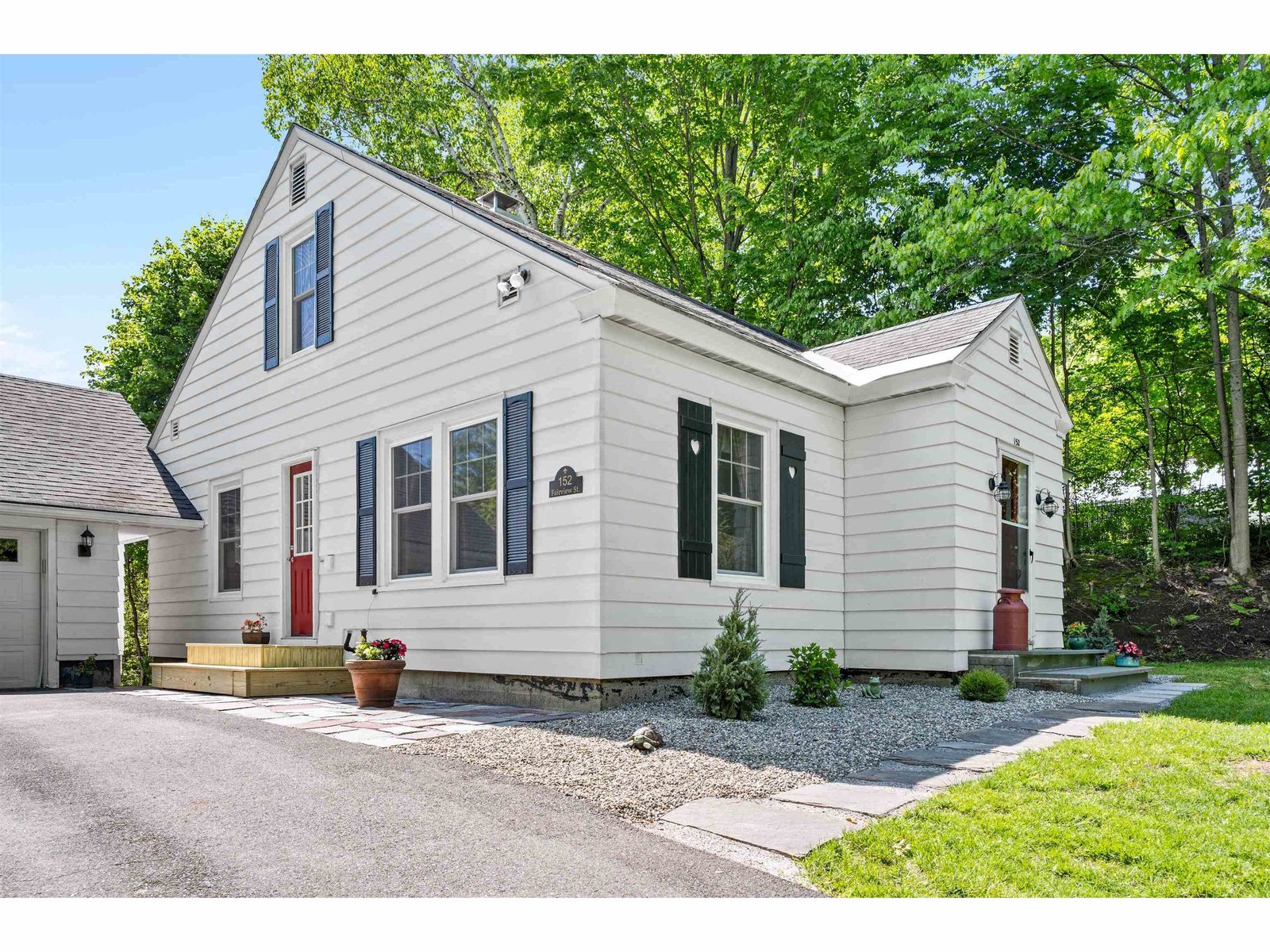 152 Fairview Street