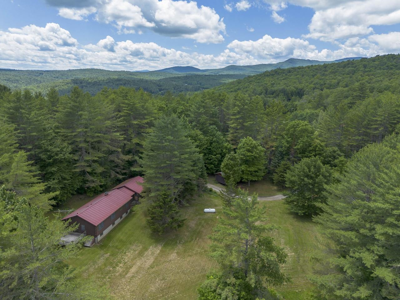 152 Wood Road