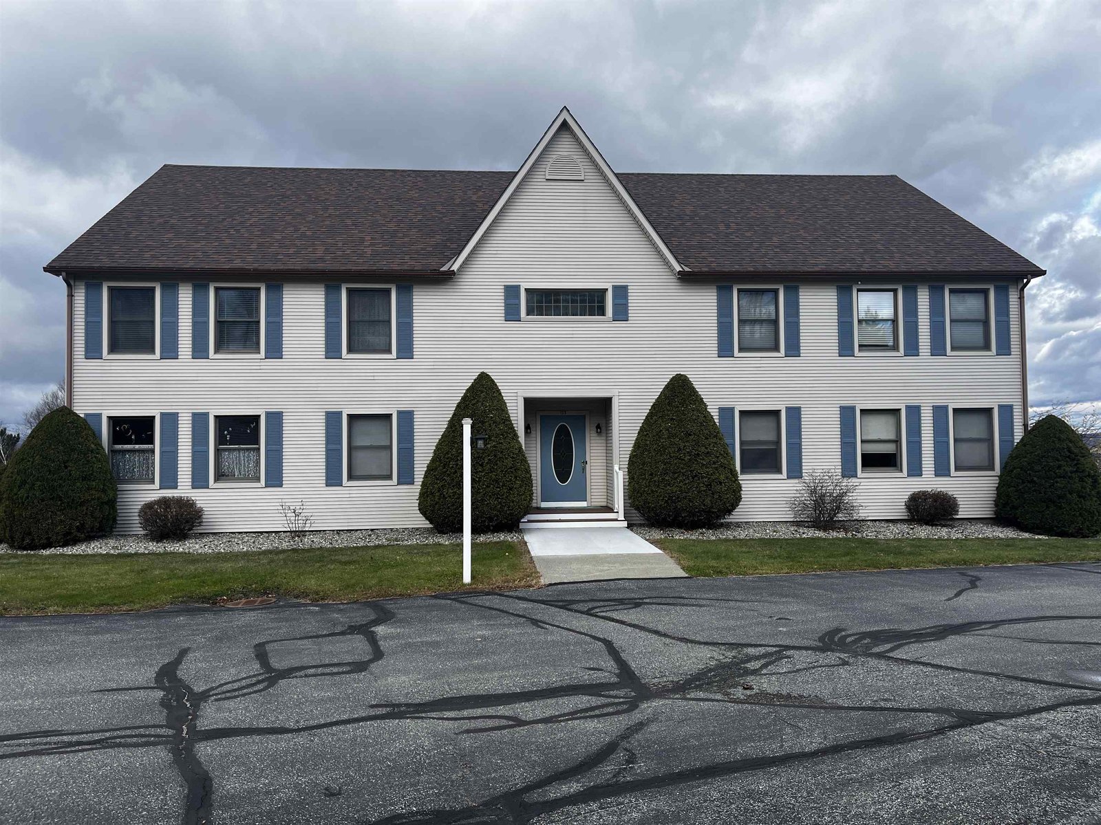 153 Memphremagog Views, Unit 3B