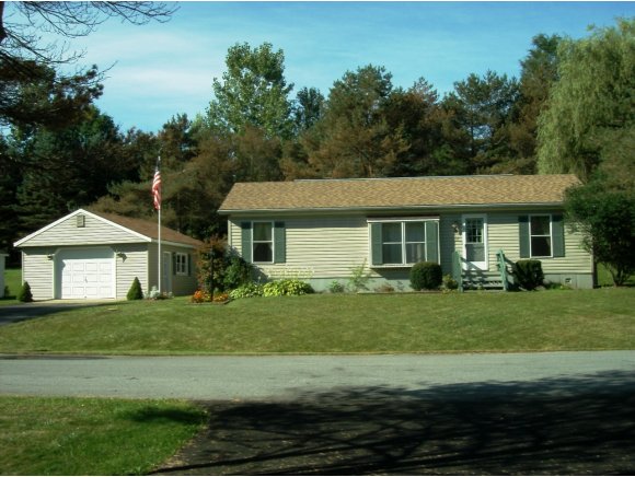 153 Williston Woods Rd