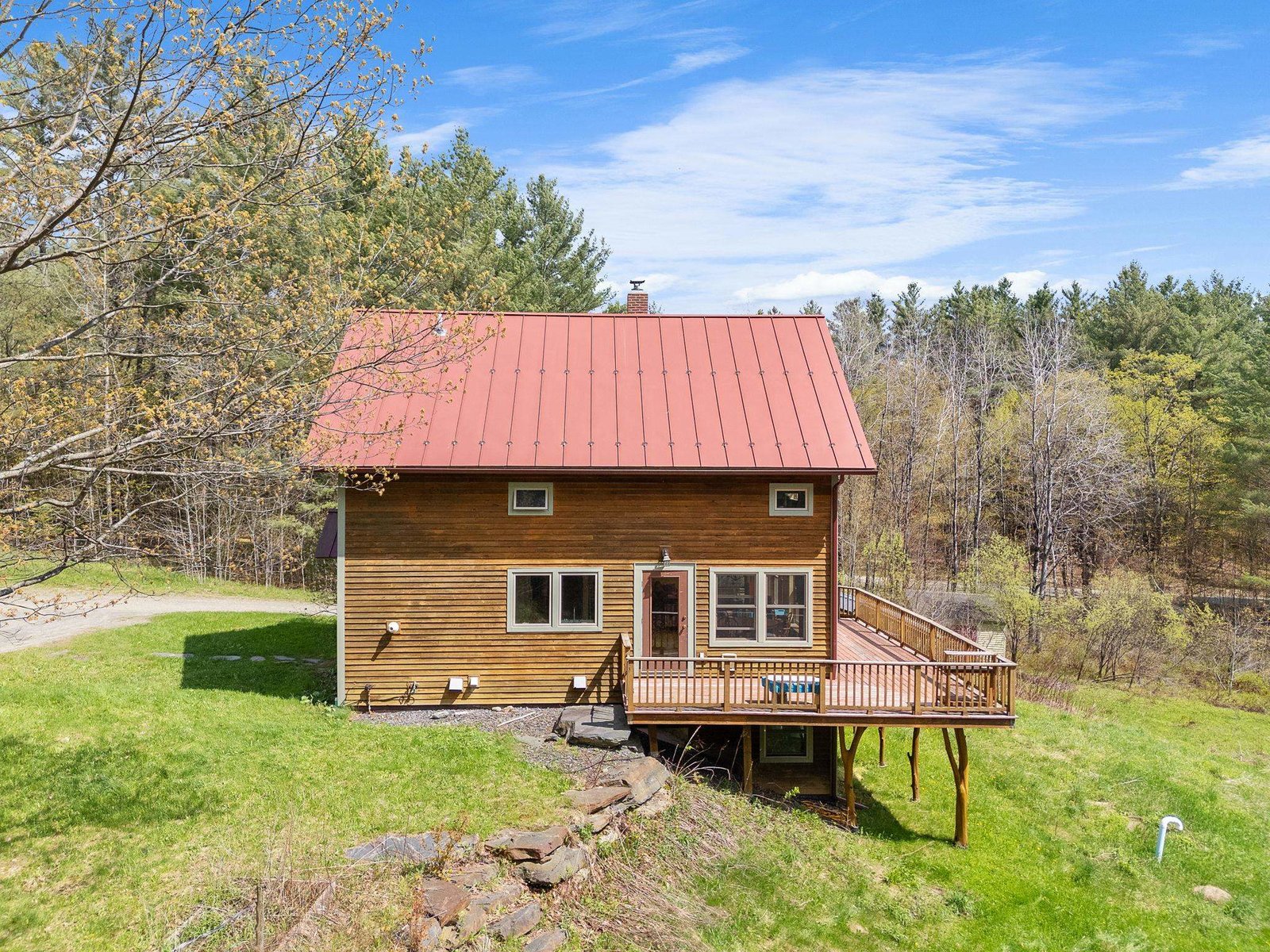 153 Wood Road