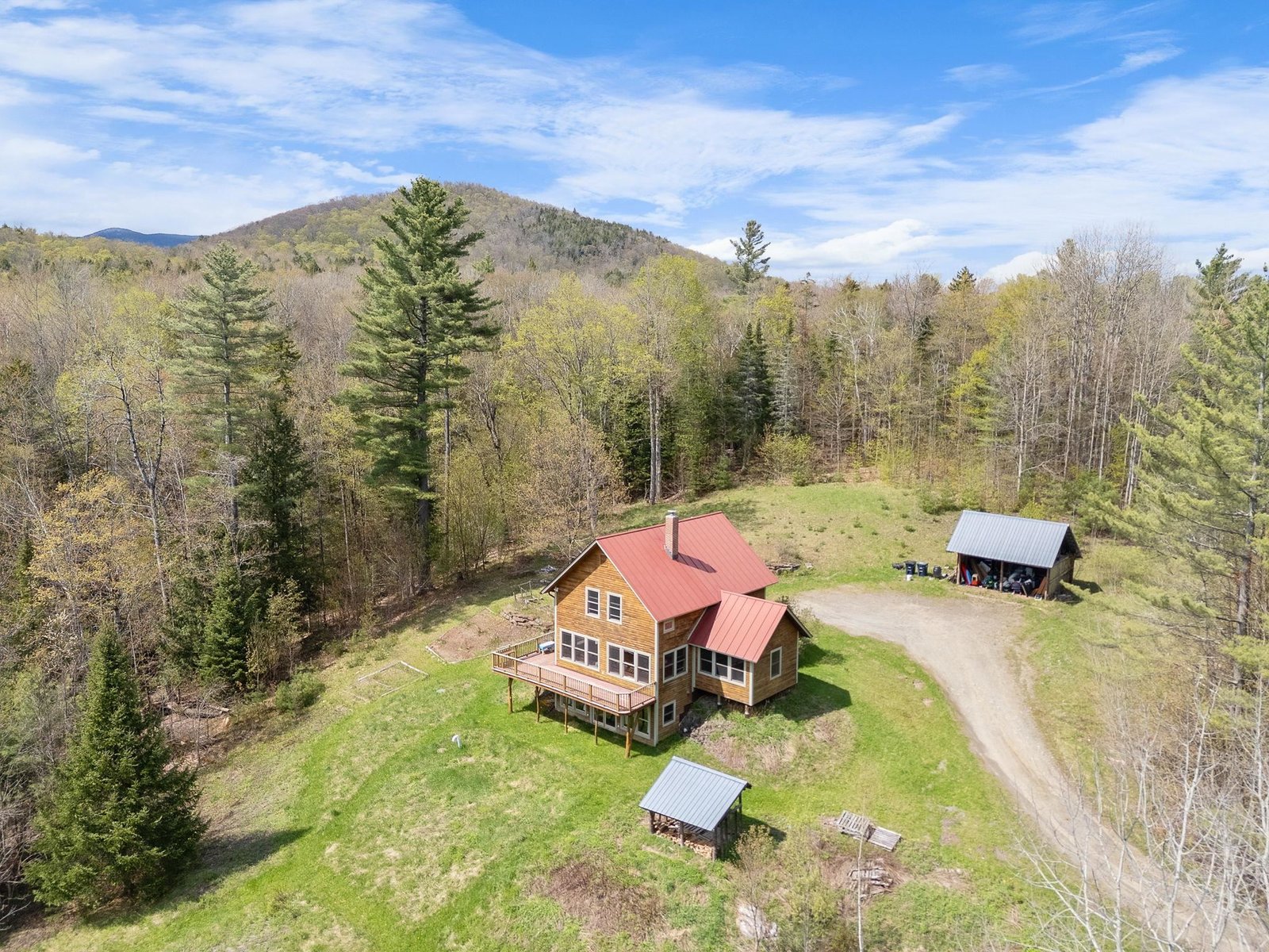 153 Wood Road