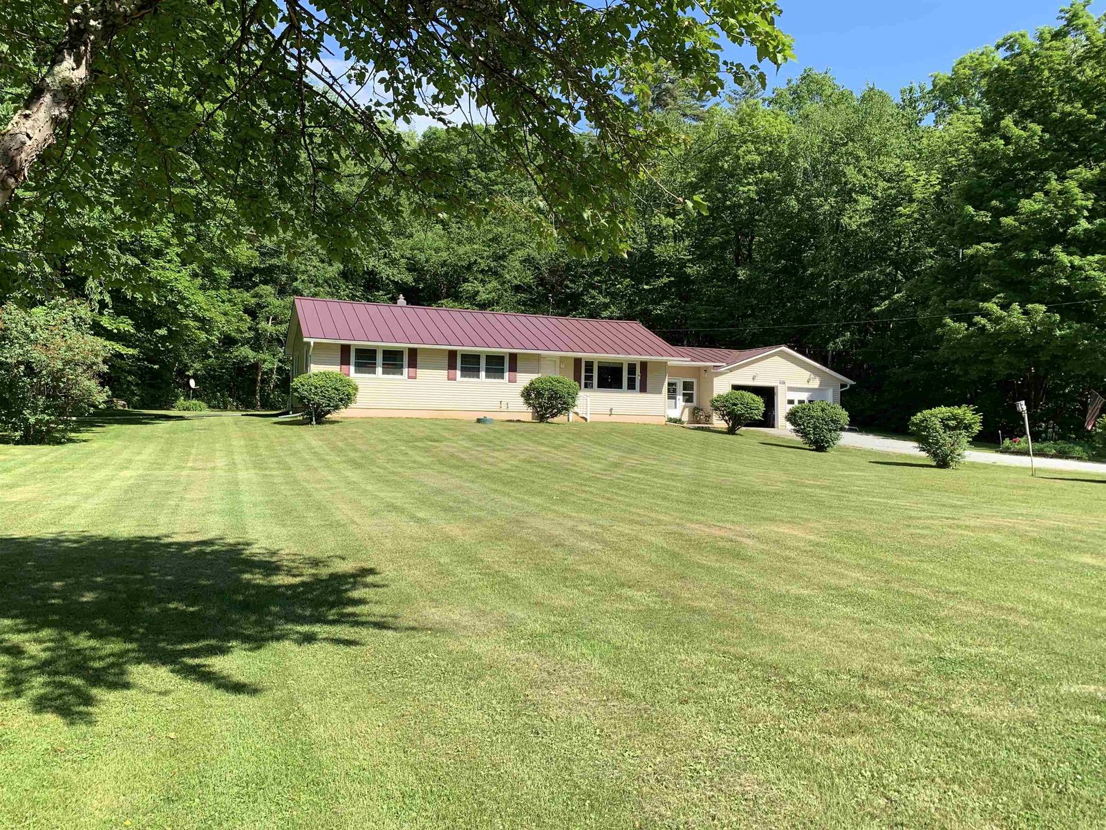 1537 Lake Dunmore Road